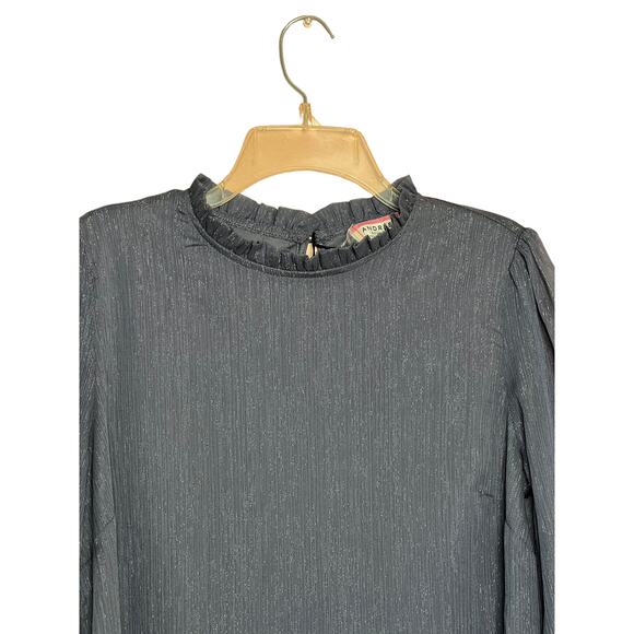 Andree by unit Dream Of The Day Charcoal Gray Blouse size Small - Picture 3 of 10